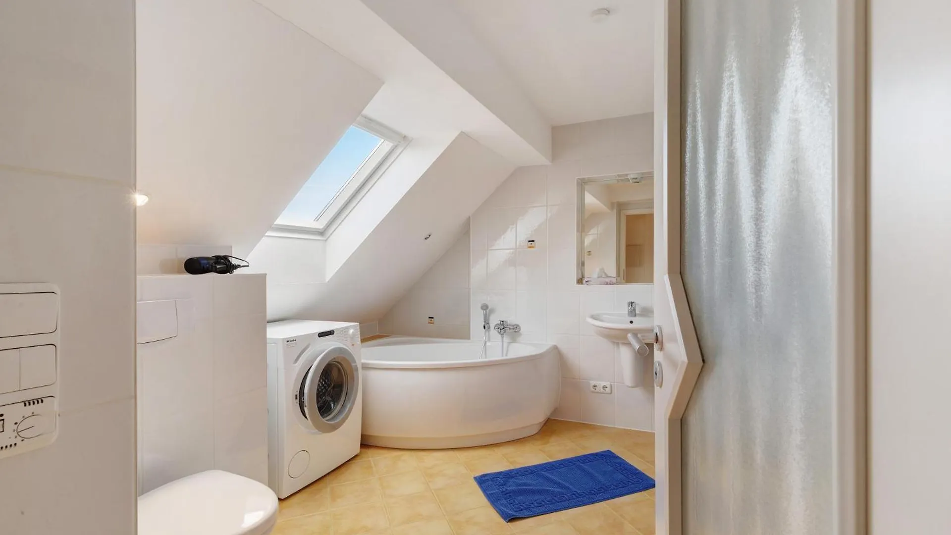 Birkethof Romantik-Appartement Mickhausen 0*,